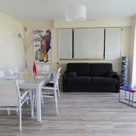 Bougainvilliers - Arcachon, Front De Au Coeur De L'hyper-centre. Mae-9264 *